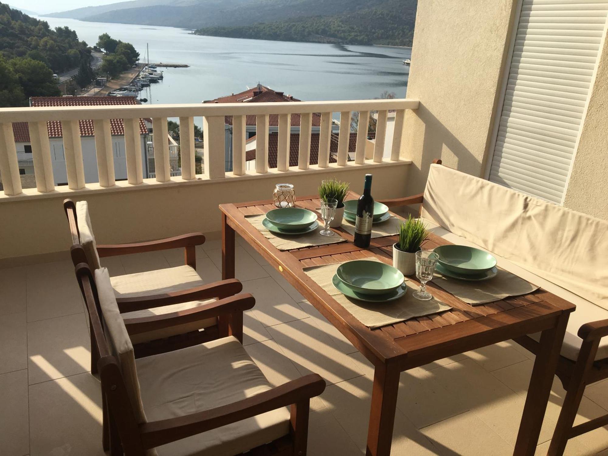 Mediterranean Apartment With Great Sea View Марина Екстериор снимка
